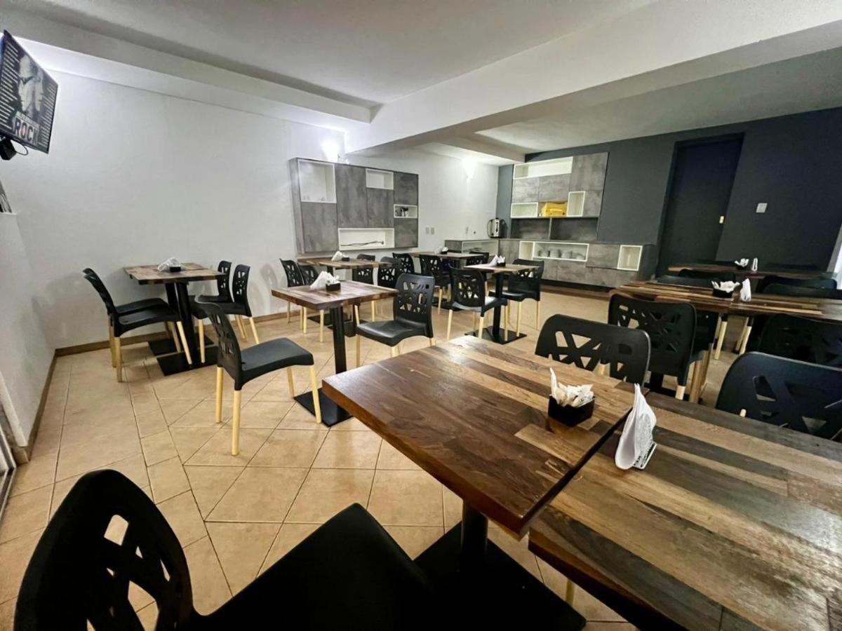ויז'ה קרלוס פאס Hotel Posada Del Angel מראה חיצוני תמונה