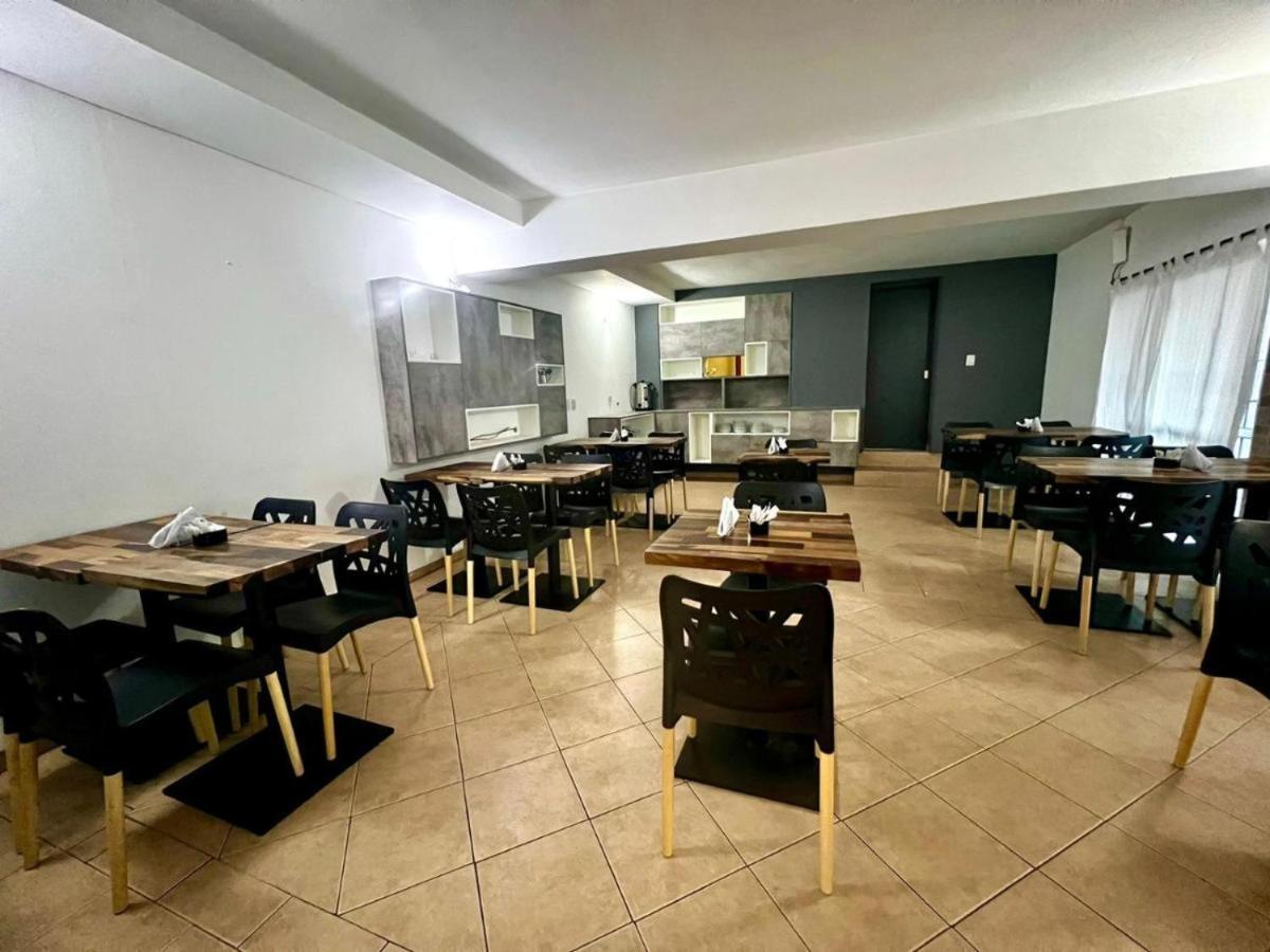 ויז'ה קרלוס פאס Hotel Posada Del Angel מראה חיצוני תמונה